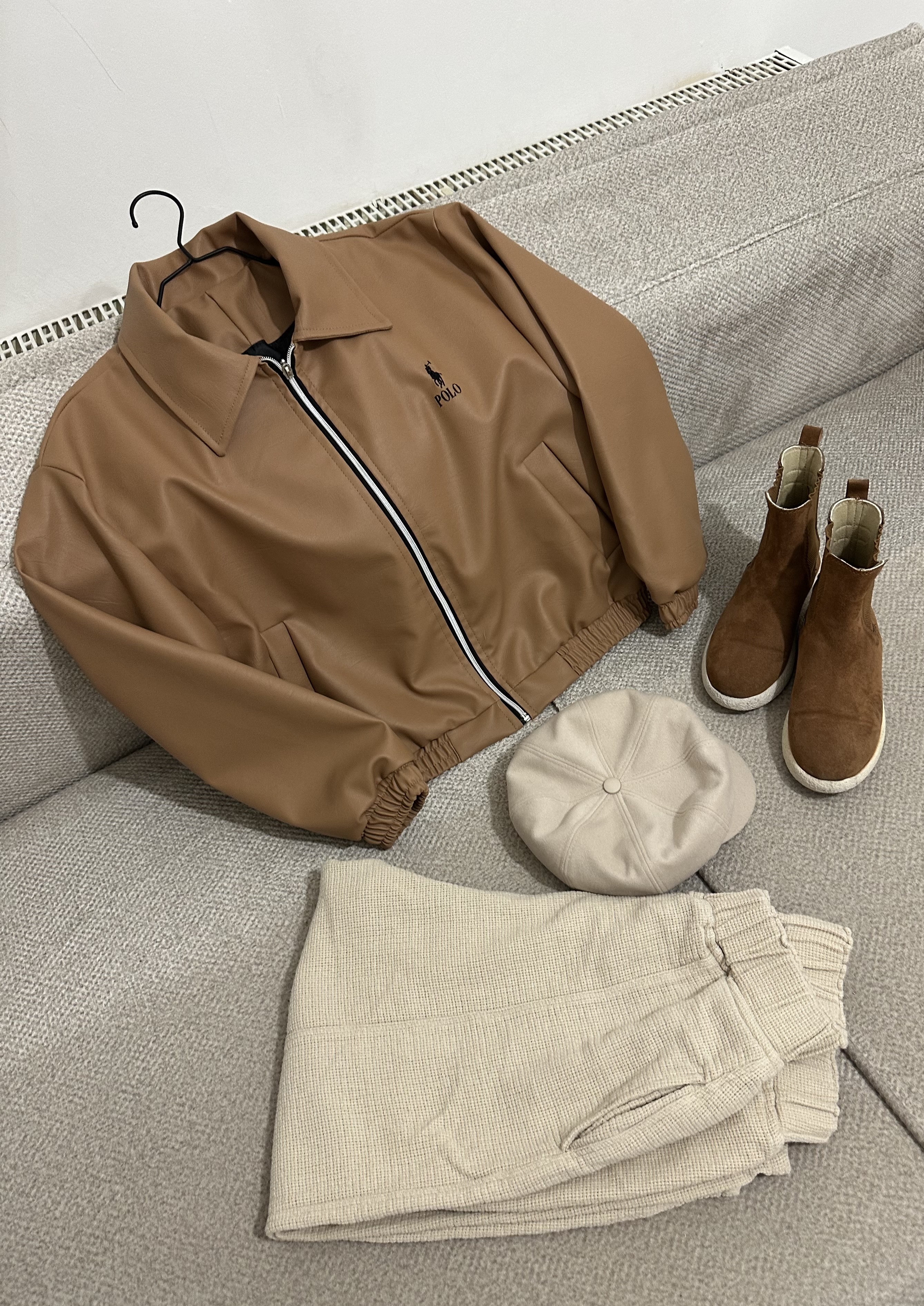 کاپشن چرم مات